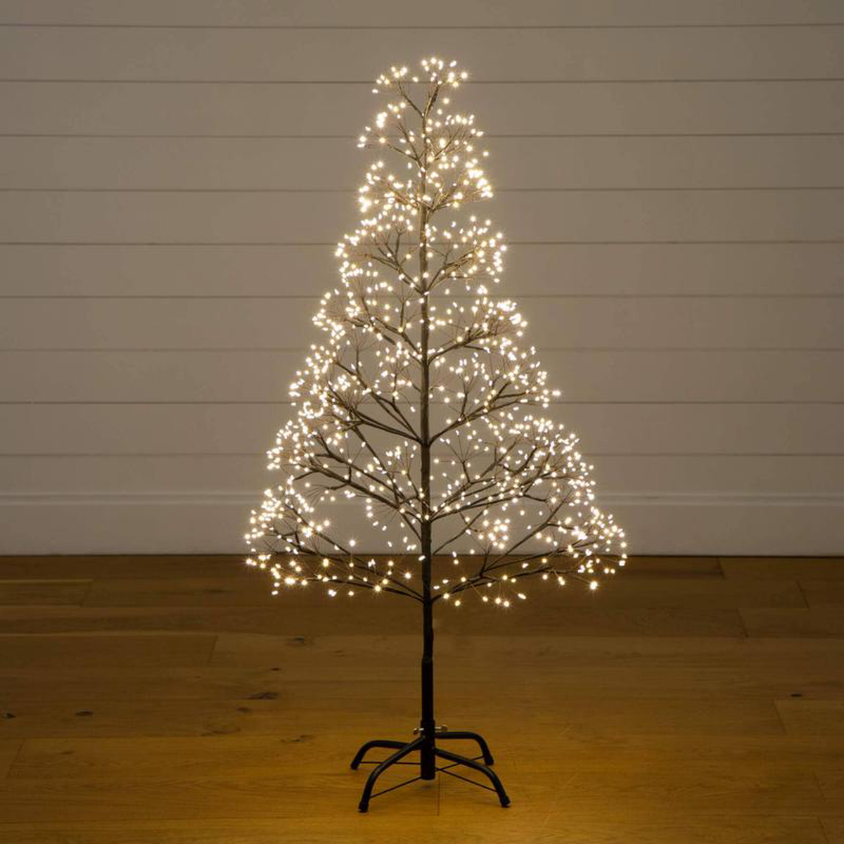 48217 Pre-Lit Artificial Halloween Black Starburst Tree with 800 Fairy Warm White LED Lights