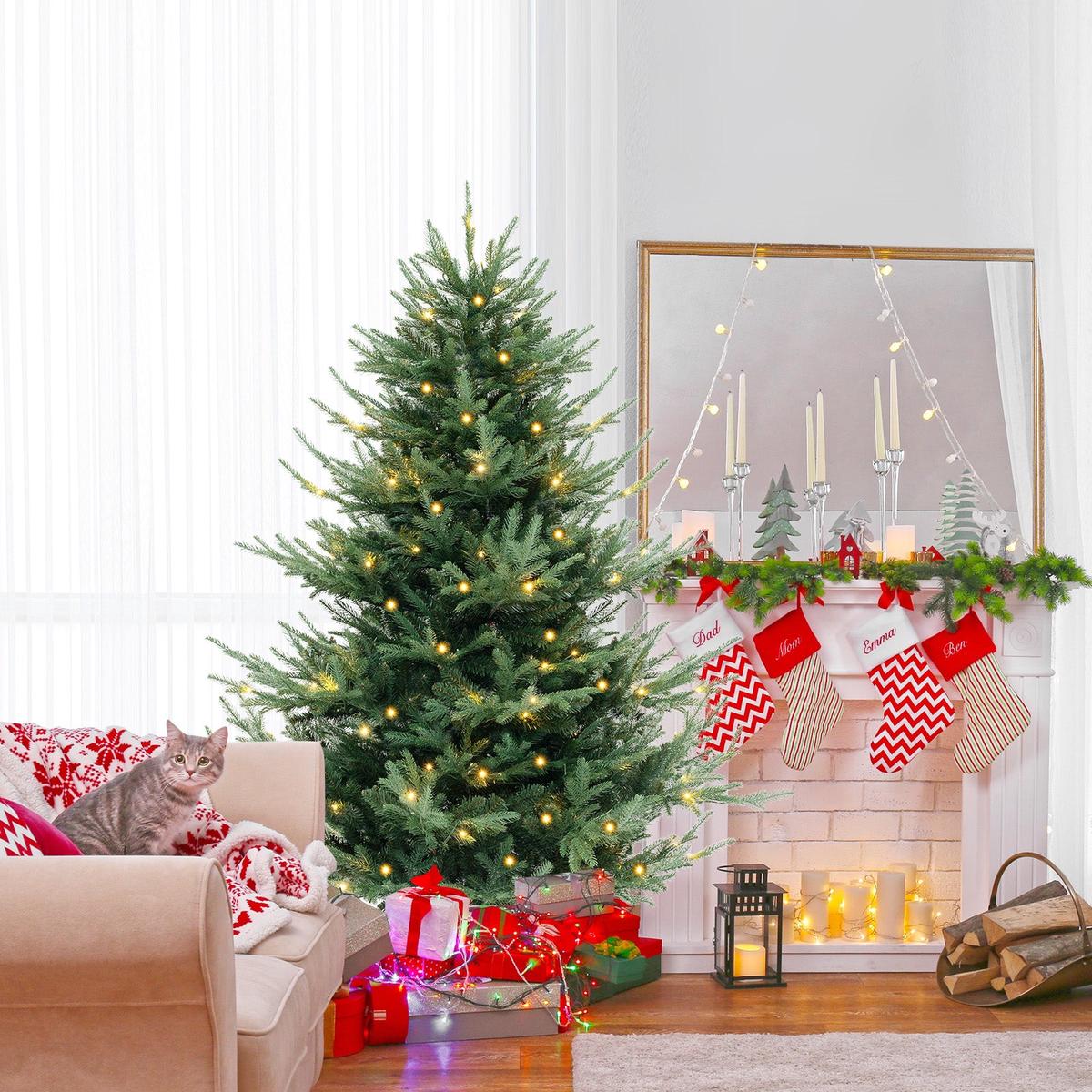 6  778  PVC  PE  - M 6 FT Pre-Lit Artificial Hinged Xmas Tree with 778 PVC and PE Branch Tips-M