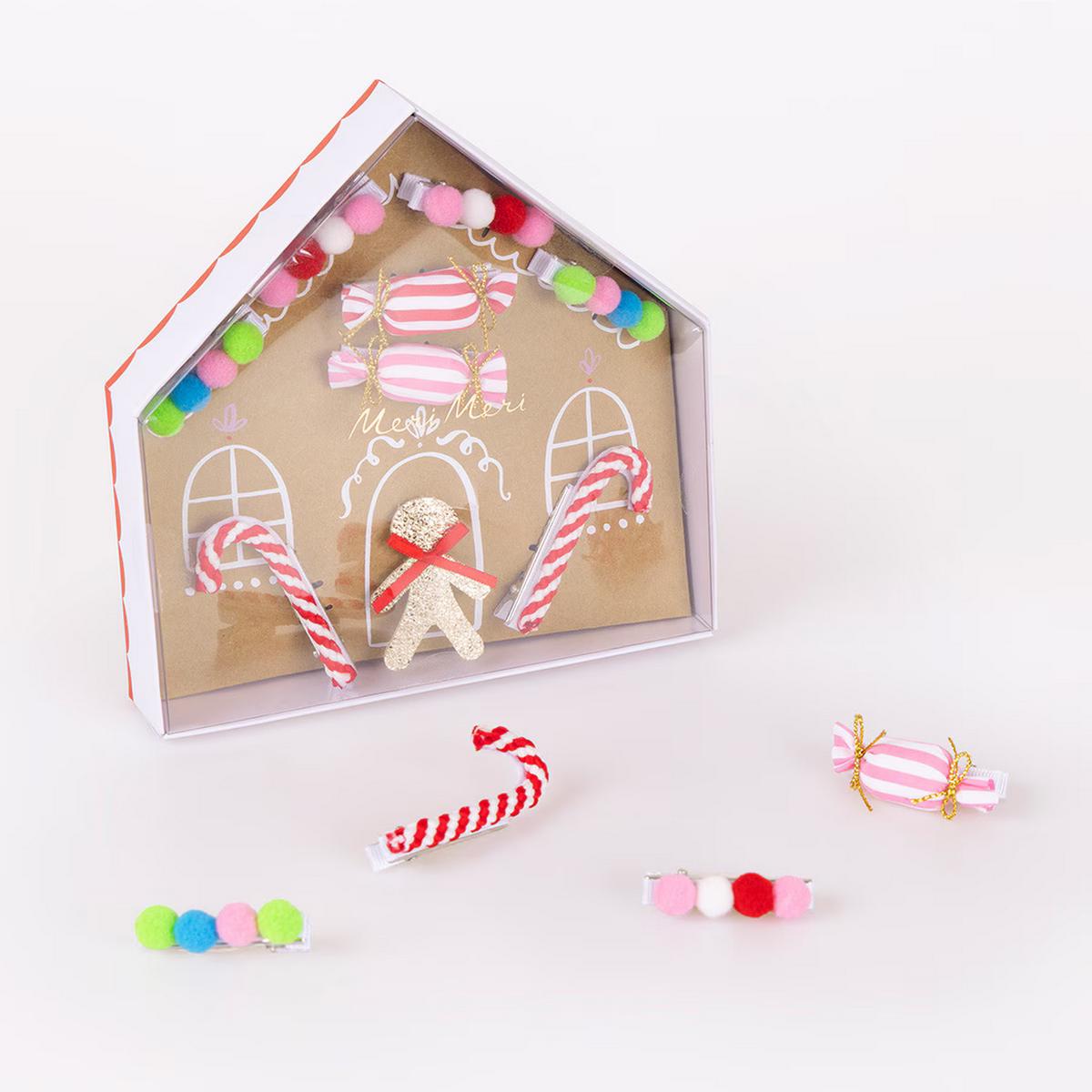 Gingerbread House Hair Clips (x9)