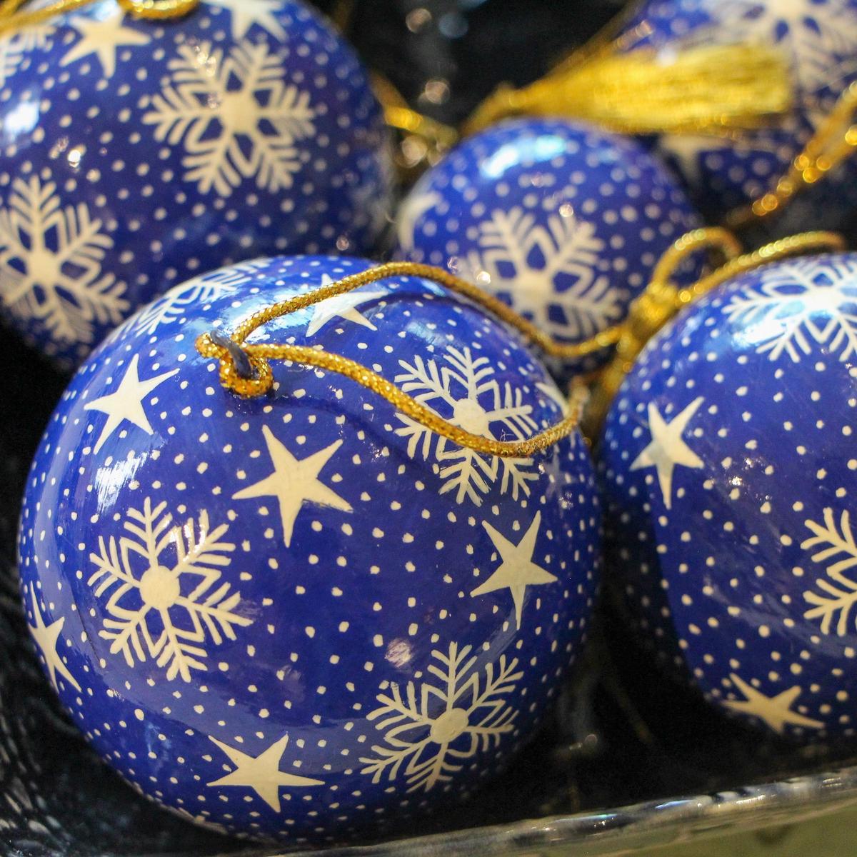 Ball Snowflake Blue