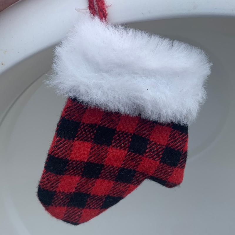5" Hanging Mitt Ornament