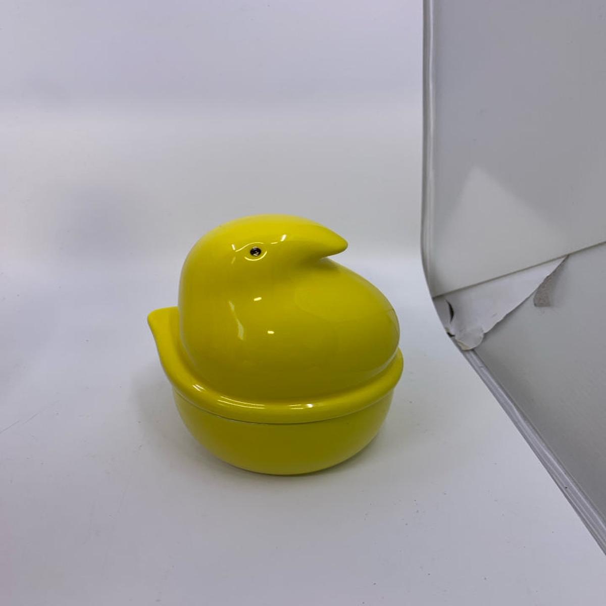 YELLOW PEEP CHICK SHAPED CANDLE.