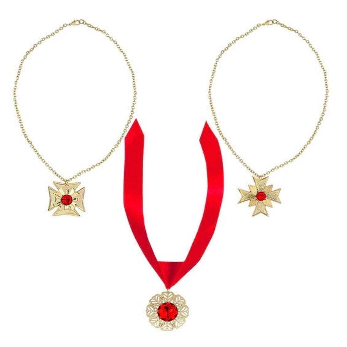 Vampire Necklace with Gothic Medallion Halloween