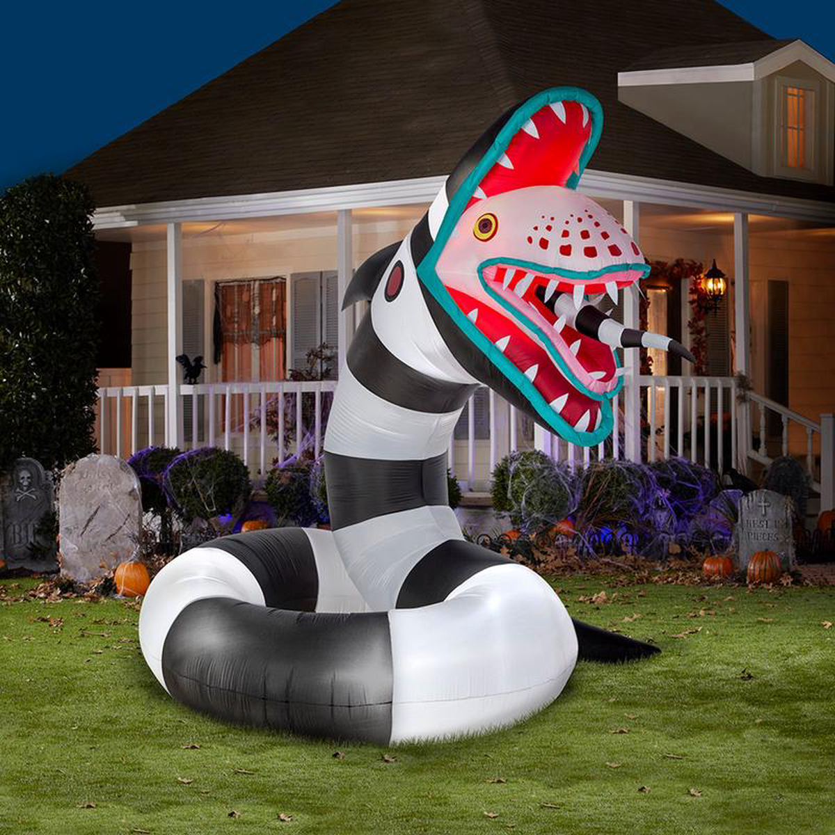 108217 Animated Inflatable Beetlejuice Sand Worm